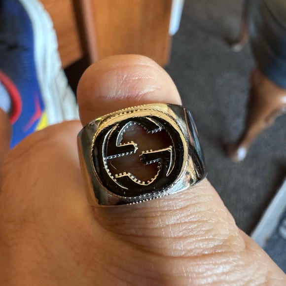 Gucci sterling silver ring size 8 - Picture 5 of 10